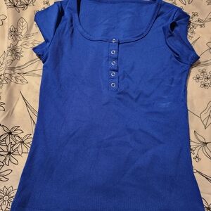 Women's Blue Ribbed Henley Short Sleeve Top